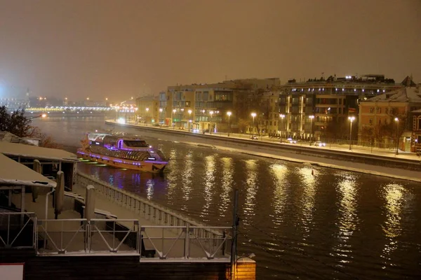 Москва Россия Вид Сверху Моста Городское Освещение Набережной Реки Отражение — стоковое фото