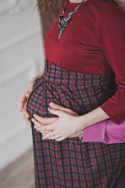 Pregnant Girl Plaid Dress — Stock Photo, Image