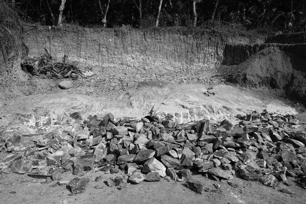 Imagen Blanco Negro Pila Rocas Minería Litio Recursos Naturales Como — Foto de Stock