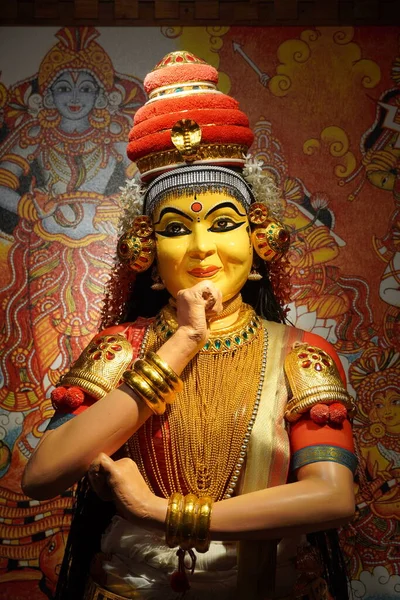 Närbild Vax Figur Vackra Indiska Flicka Dans Klassisk Traditionell Indisk — Stockfoto