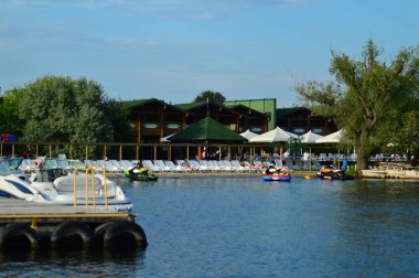 Kharkiv bölgesi, Volchansky ilçesi, Hotomlya köyü/ Ukrayna- 08.06.2019 Costa Brava Hotel'de istirahat
