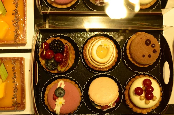 Bolo Doce Com Decoração Comida — Fotografia de Stock