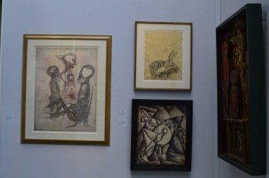 Önizleme Sanat Paris Sanat Fuarı 2019/ Paris, Fransa 03.04.2019. Art Paris, muhteşem Grand Palais'te 20 ülkeden 150 modern ve çağdaş sanat galerisini bir araya getirecek.