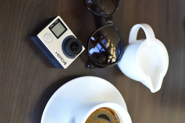 Tatlılı kahve ve çay