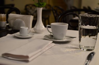 Tatlılı kahve ve çay