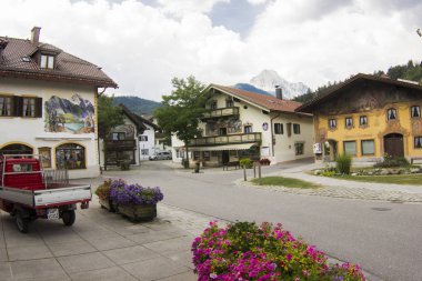 dağlarda eski şehir