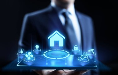 Ekrandaki şeylerin konseptinin akıllı ev yaşamı otomasyonu IOT interneti.