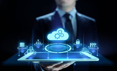 Ekranda bulut hesaplama ağı ve internet kavramı.