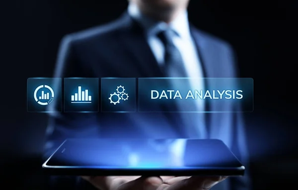 データ分析ビジネスインテリジェンス分析インターネット技術の概念. — ストック写真