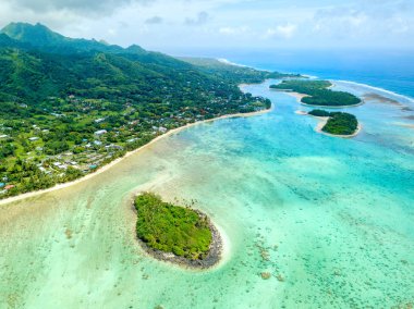 Muri Lagoon Cook Adaları Rarotonga bir havadan görünümü