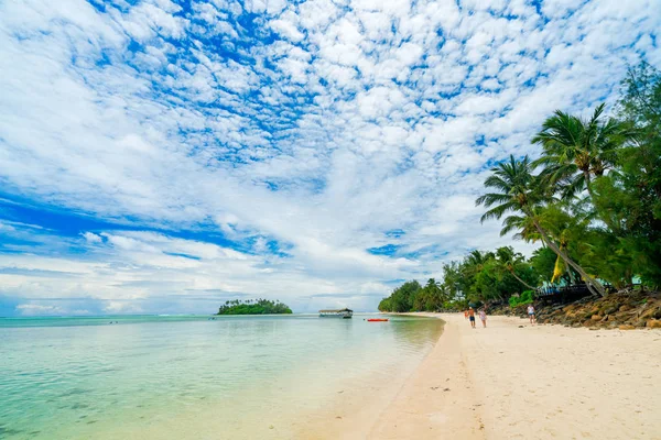 Uma Praia Idílica Com Palmeiras Água Azul Rarotonga Nas Ilhas — Fotografia de Stock