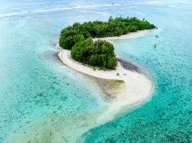 Muri Lagoon Cook Adaları Rarotonga bir havadan görünümü