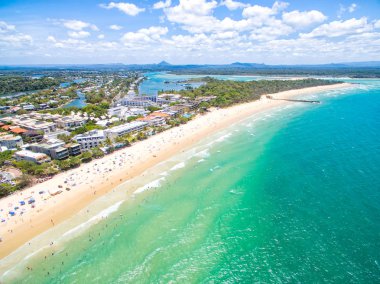 Noosa bir havadan görünümü üzerinde Queenslands Sunshine Coast, Avustralya