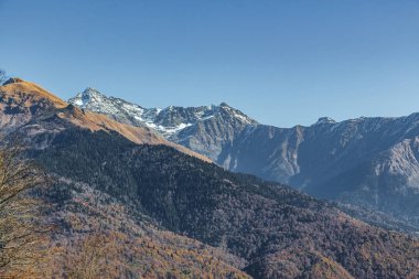Dağları'nın görünümü. Rosa Khutor.
