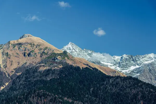 Uitzicht Bergen Rosa Khutor — Stockfoto