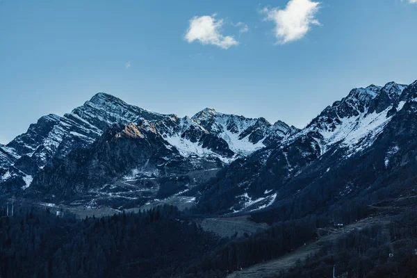 冬の山 クトール — ストック写真