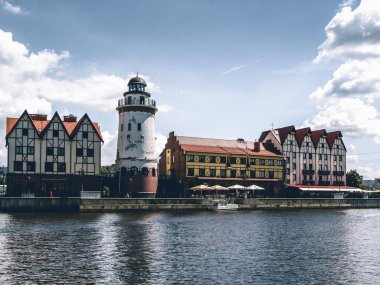 kaliningrad köyde balık.