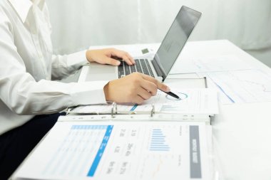 İş muhasebesi. muhasebe ve denetim eğitimi. danışmanlık çalışması.