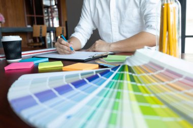 Renk yaratıcı çalışma Güzel renkler, çeşitli renkler, renk tonları, renk karşılaştırma