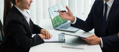 İş başvurusu, iş kayıtları, eğitim geçmişi, iş kurumlarındaki pozisyonlara uygun işler için başvurmak ve sunum yapmak için özgeçmiş