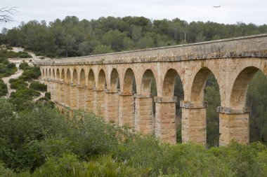 Ferreres su kemeri, olarak da bilinen Pont del Diable, Tarraco antik şehir için su temini için inşa bir Roma su kemeri bugün Tarragona, İspanya, İspanya.