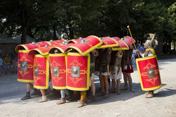 Римское Зрелище Отуне Гладиаторами Легионерами Августа 2018 Года Отуне Бургундия — стоковое фото