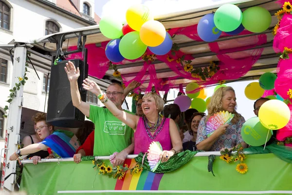 Ludzie Uczestniczący Dniu Gay Pride Lipca 2015 Monachium Niemcy — Zdjęcie stockowe