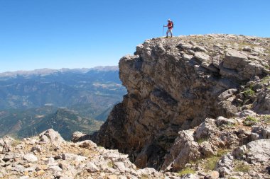 Cadi Sıradağları, Vulturo tepesi yakınlarında 2649 metre, Pyrenees dağları, İspanya.