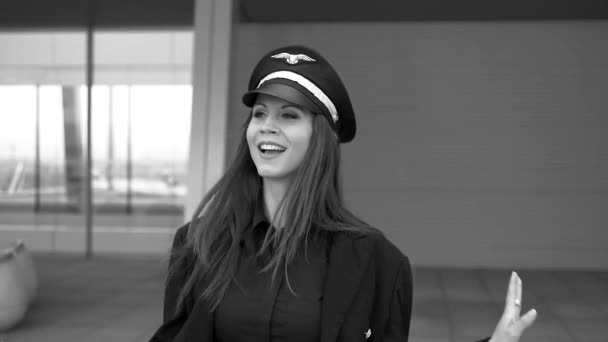 Beautiful Female Pilot Walking Dancing Airport Black White Tone — Videoclip de stoc