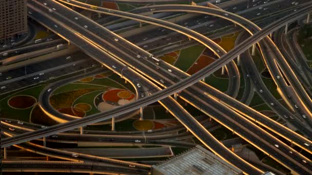 Vista Aérea Del Tráfico Metrópolis Por Noche — Vídeos de Stock