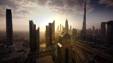 Gündüz büyük metropolün havadan görünümü