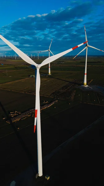 Nära Till Turbinen Wind Turbine Från Flygfoto Hållbar Utveckling Miljö — Stockfoto