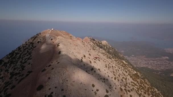 Parapente Comienza Desde Montaña Pavo Babadag Mountain Oludeniz Deporte Extremo — Vídeos de Stock