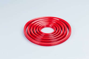 Sıkıştırma. Hidrolik silindir. Contalar, sızdırmazlık halkaları. Silecekler, kılavuz halkaları, koruyucu yüzük. Poliüretan