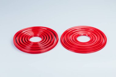 Sıkıştırma. Hidrolik silindir. Contalar, sızdırmazlık halkaları. Silecekler, kılavuz halkaları, koruyucu yüzük. Poliüretan