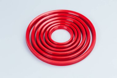 Sıkıştırma. Hidrolik silindir. Contalar, sızdırmazlık halkaları. Silecekler, kılavuz halkaları, koruyucu yüzük. Poliüretan