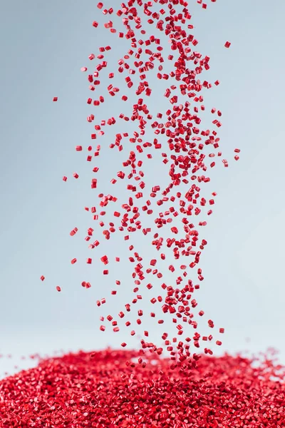 Poliüretan. Mühürler imalatı için malzeme. Hammadde. Sıkıştırma. Hidrolik silindir.