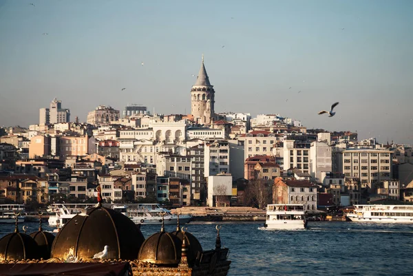 Galata Kulesi Istanbul'da iyi görünümüne