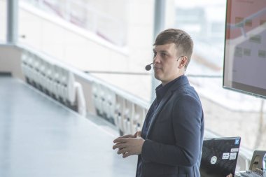 Kazan, Rusya - 03.02.2019: Açık uzay pazarı etkinliği. Ders.