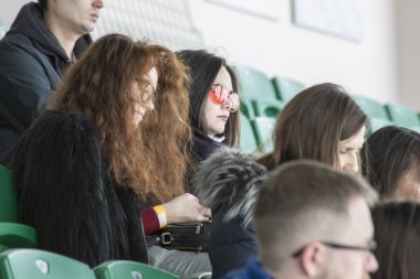 Kazan, Rusya - 03.02.2019: Açık uzay pazarı etkinliği. Glamour öğrenciler.