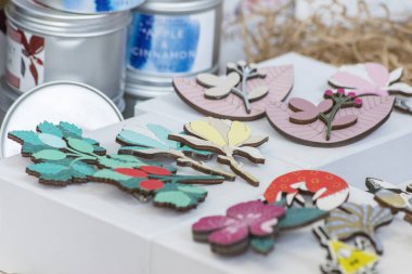 Kazan, Rusya - 03.02.2019: Açık uzay pazarı etkinliği. El yapımı incir standı.