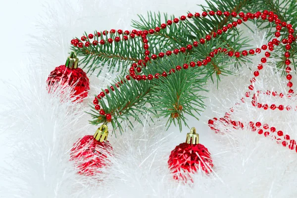 Branche Noël Avec Boules Perles Rouges — Photo