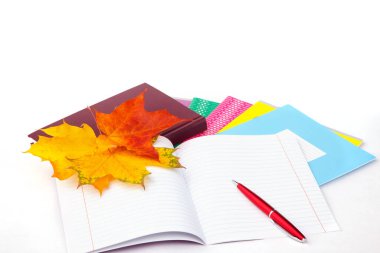 Öğrenim için okul malzemeleri