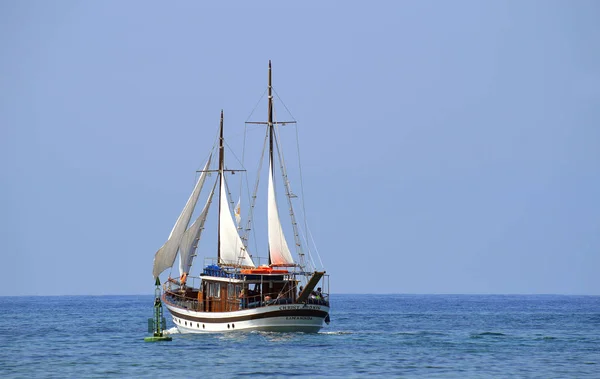 Paphos Chipre Grecia Junio 2018 Barco Turístico Puerto Paphos Complejo — Foto de Stock