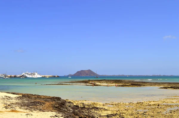 Yachts Ferry Corralejo Harbour — Stock Photo, Image