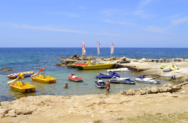 Barcos Alquiler Playa Paphos Complejo Turístico Chipre — Foto de Stock