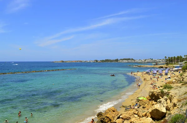 Touristes Sur Plage Paphos Une Station Touristique Chypre — Photo