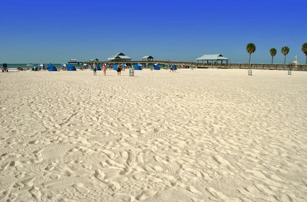 Turistas Clearwater Beach Cerca Del Muelle Florida — Foto de Stock