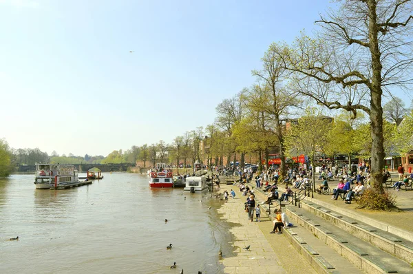 River Dee in Chester — Stock Photo, Image