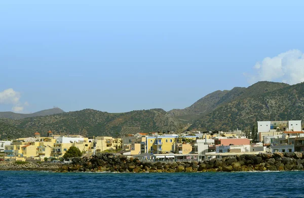 Sissi cidade costeira em Creta — Fotografia de Stock